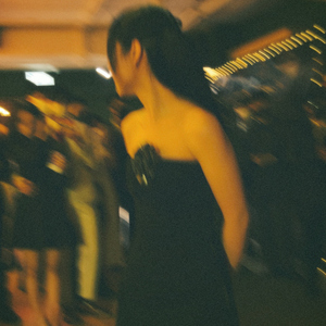 七夕物语MD-0250-1[/cp]李蓉蓉
